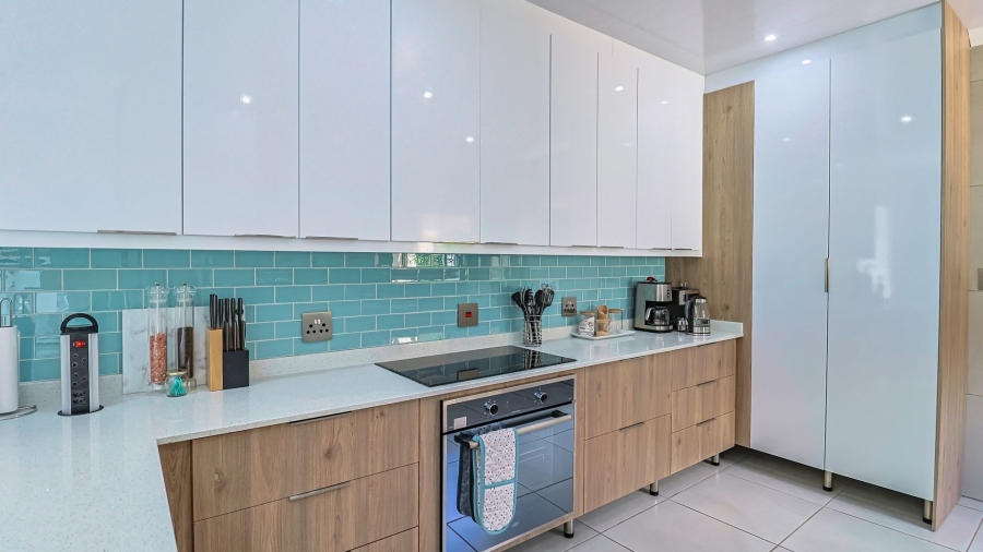 3 Bedroom Property for Sale in Safari Gardens North West